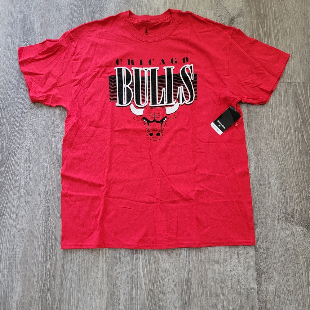 BRAND NEW Official NBA Vintage Chicago Bulls T-Shirt Men's Size XL